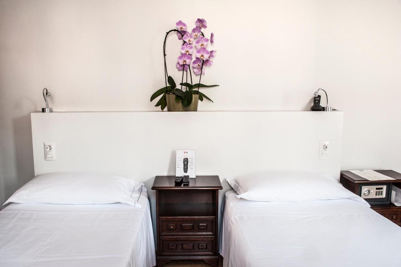 Albergo Bologna Varese Exterior photo