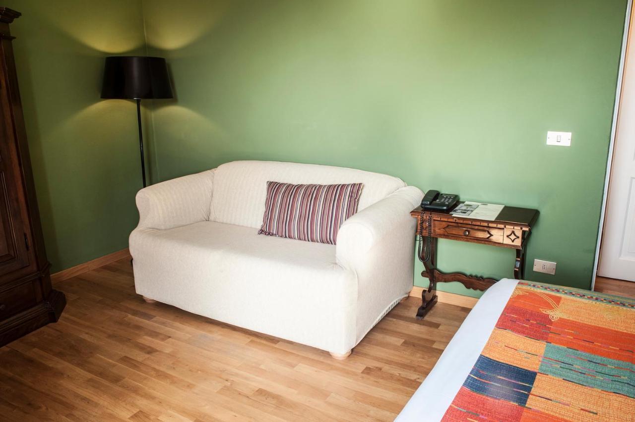 Albergo Bologna Varese Exterior photo